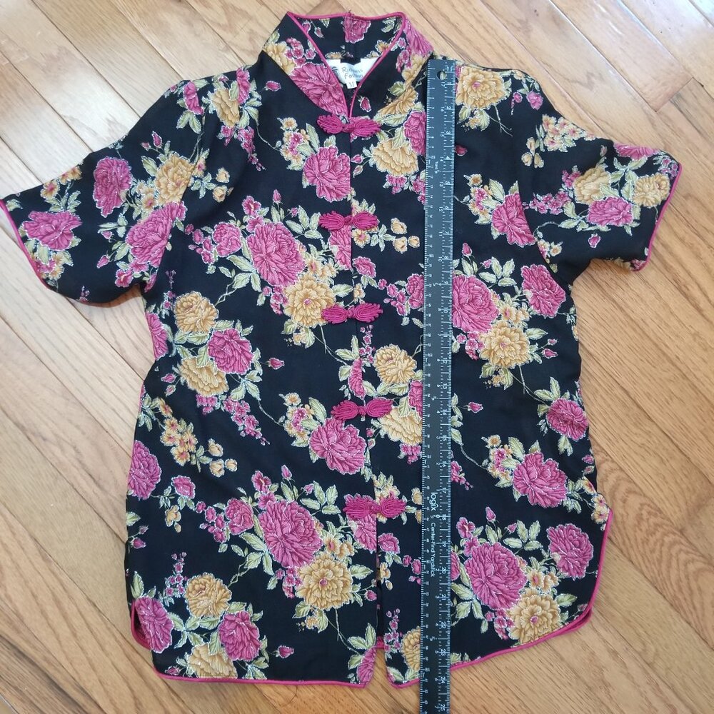 Vintage button down oriental blouse M